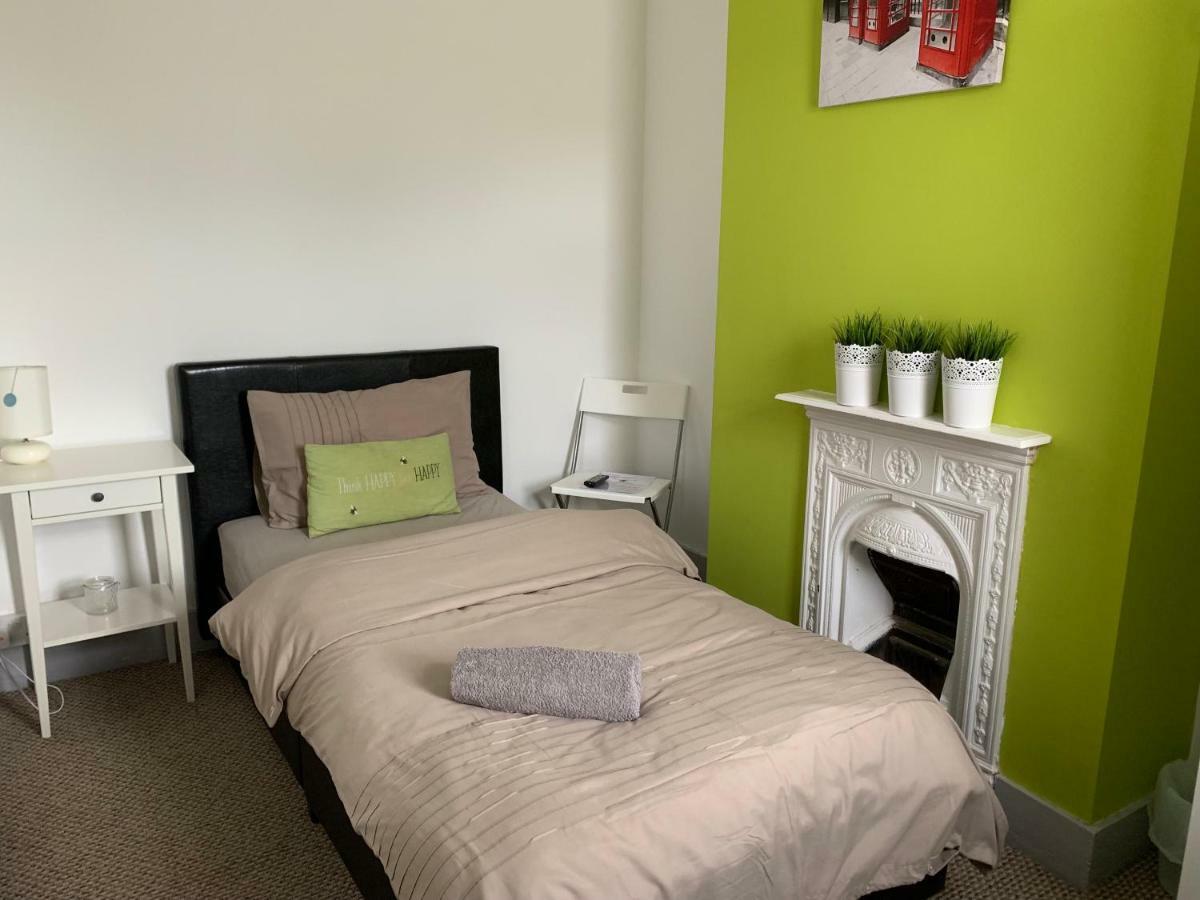 Fuller Rooms Kettering Buitenkant foto