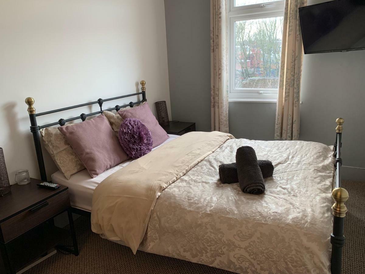 Fuller Rooms Kettering Buitenkant foto